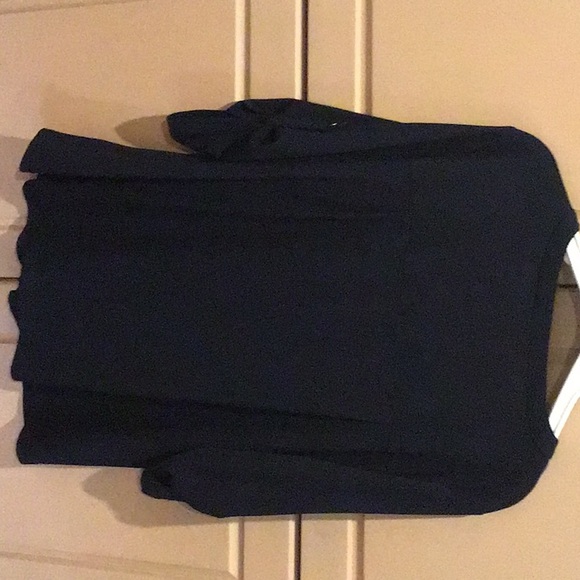 Button down blouse - Picture 2 of 4